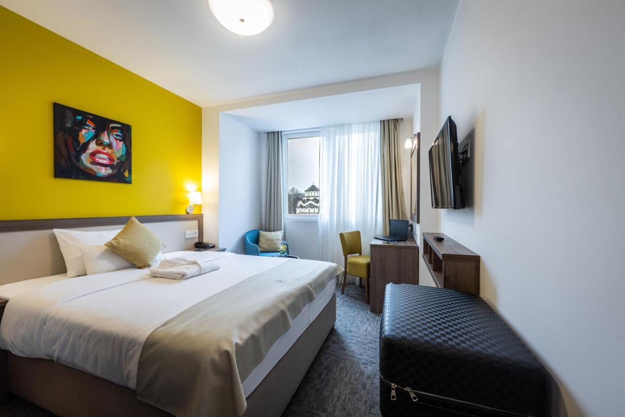 Hotel Fontana Vrnjačka Banja Exteriör bild