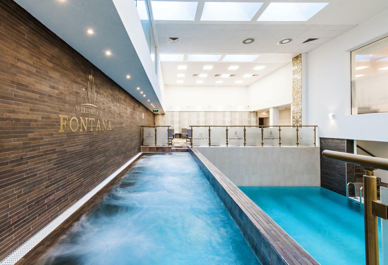 Hotel Fontana Vrnjačka Banja Exteriör bild